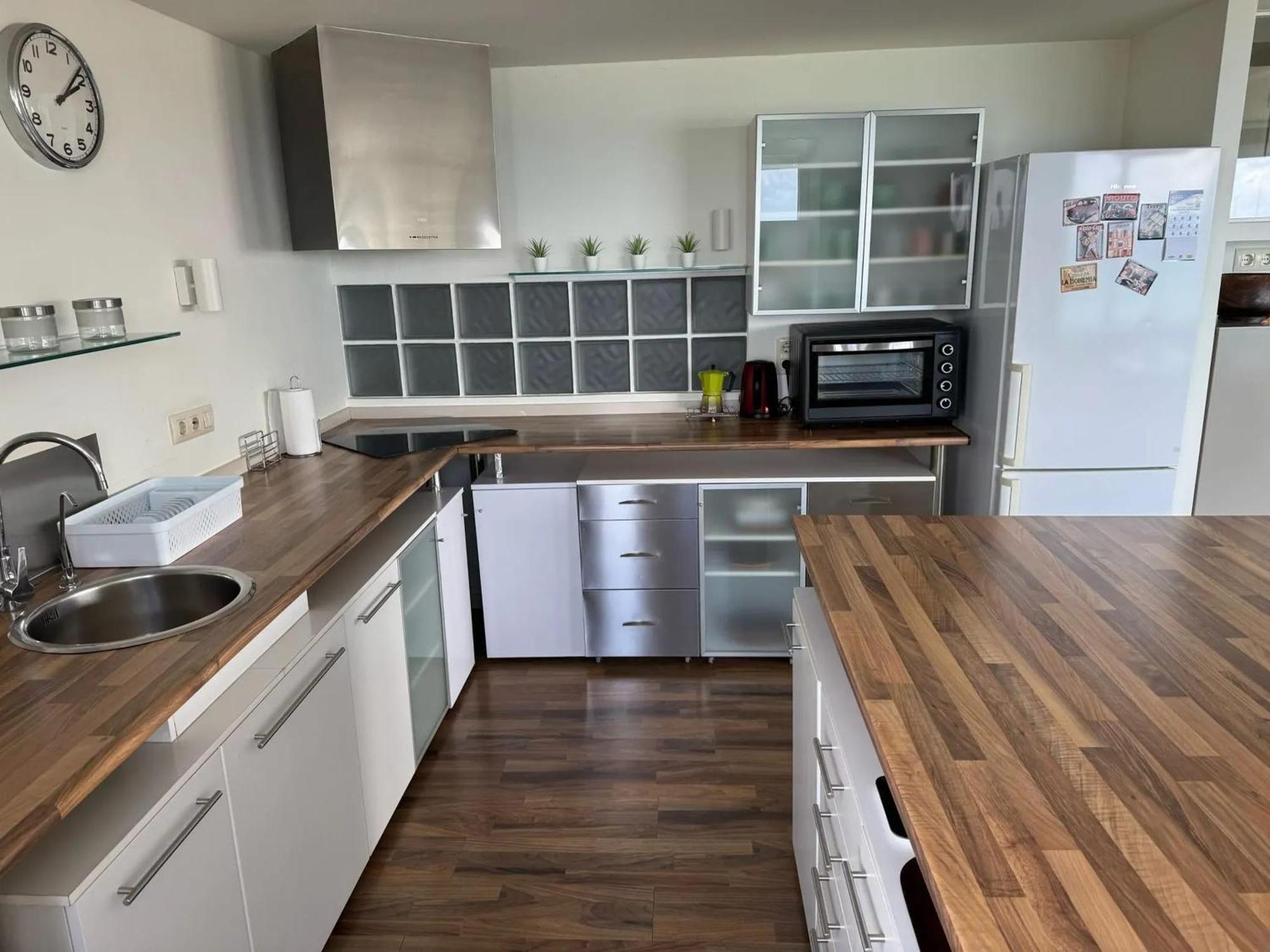 Spacious Apartment In Valencia With Sea View - 160 Sqm 外观 照片